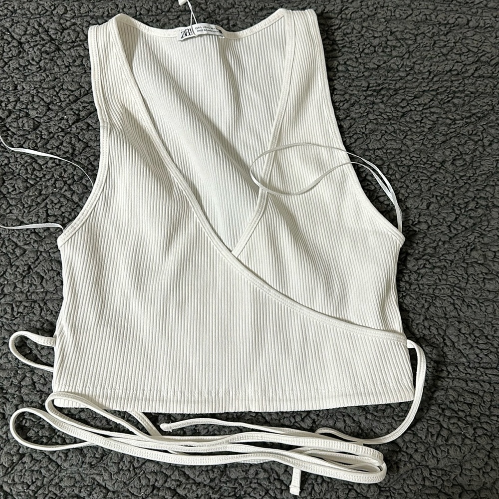 Zara white cropped top